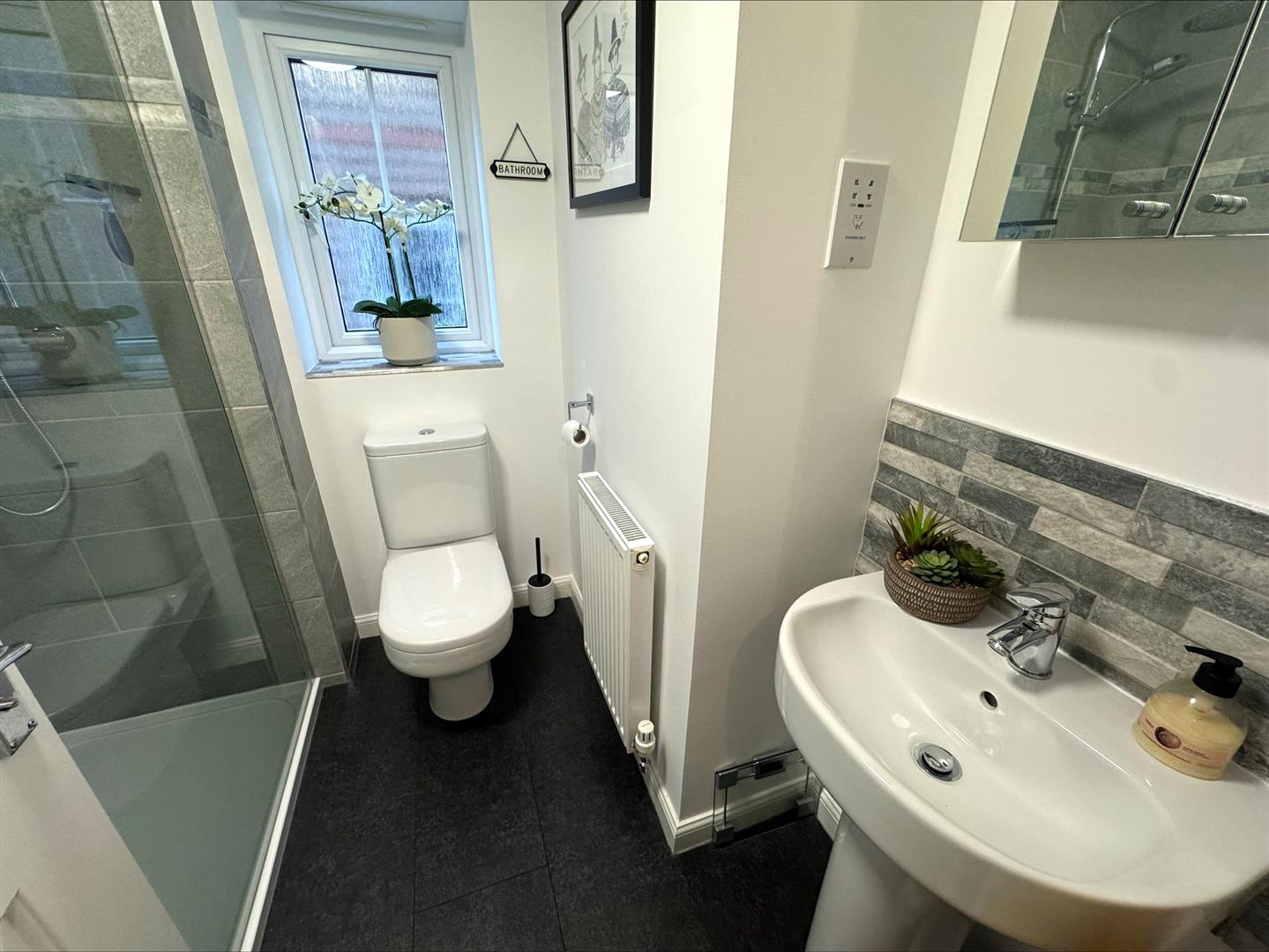 Bryn Uchaf, Bryn, Llanelli, SA14 9UJ